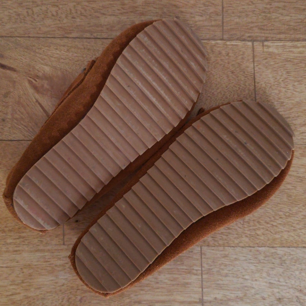 Girls Moccasins - Picture 3 of 5